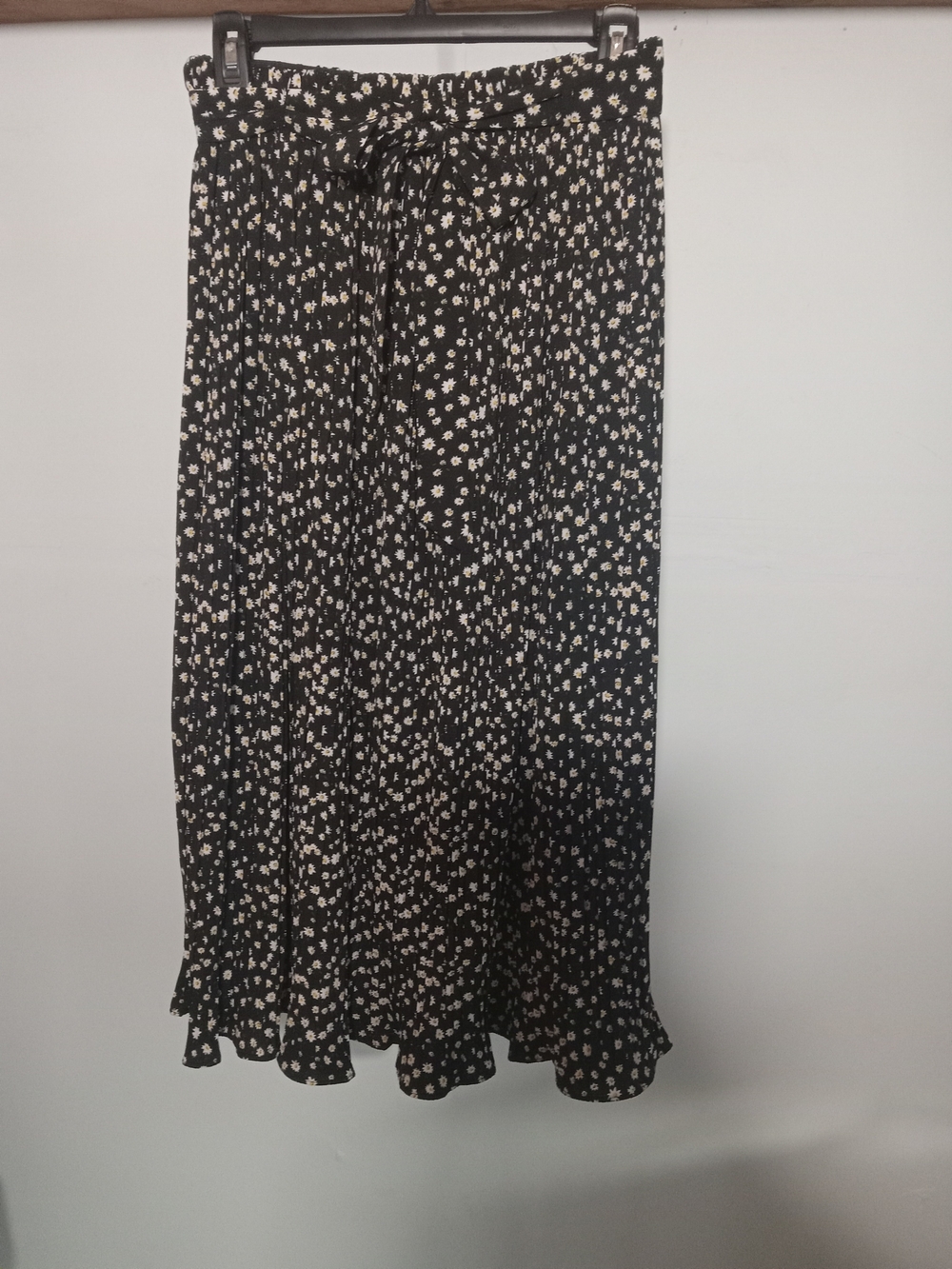 Black Floral Midi Skirt with Ruffle Hem